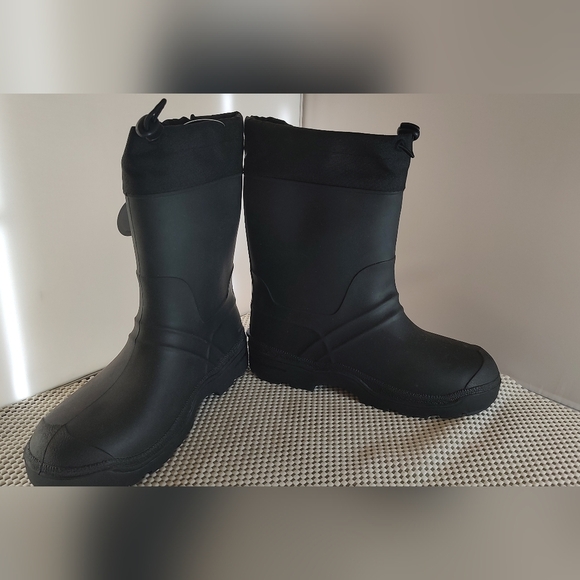 Wonder Nation Winter Boots Boys Size 3 String closure Waterproof slip resistant - Picture 2 of 7